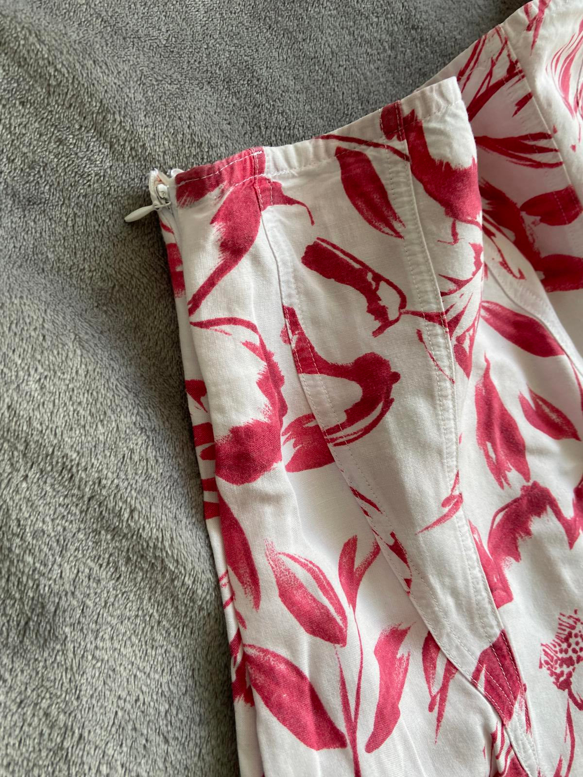 Ladies Size 14 White & Pink Floral Linen Blend A-Line Midi Skirt