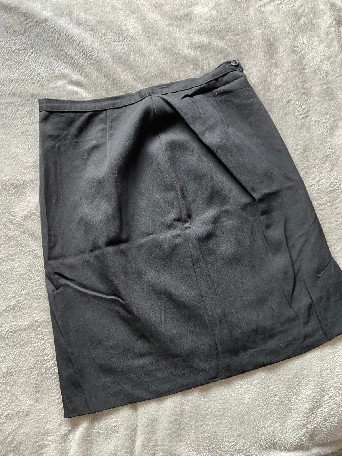 M&S St Michael Size 16 Black 100% Wool Fully Lined Knee Length Skirt
