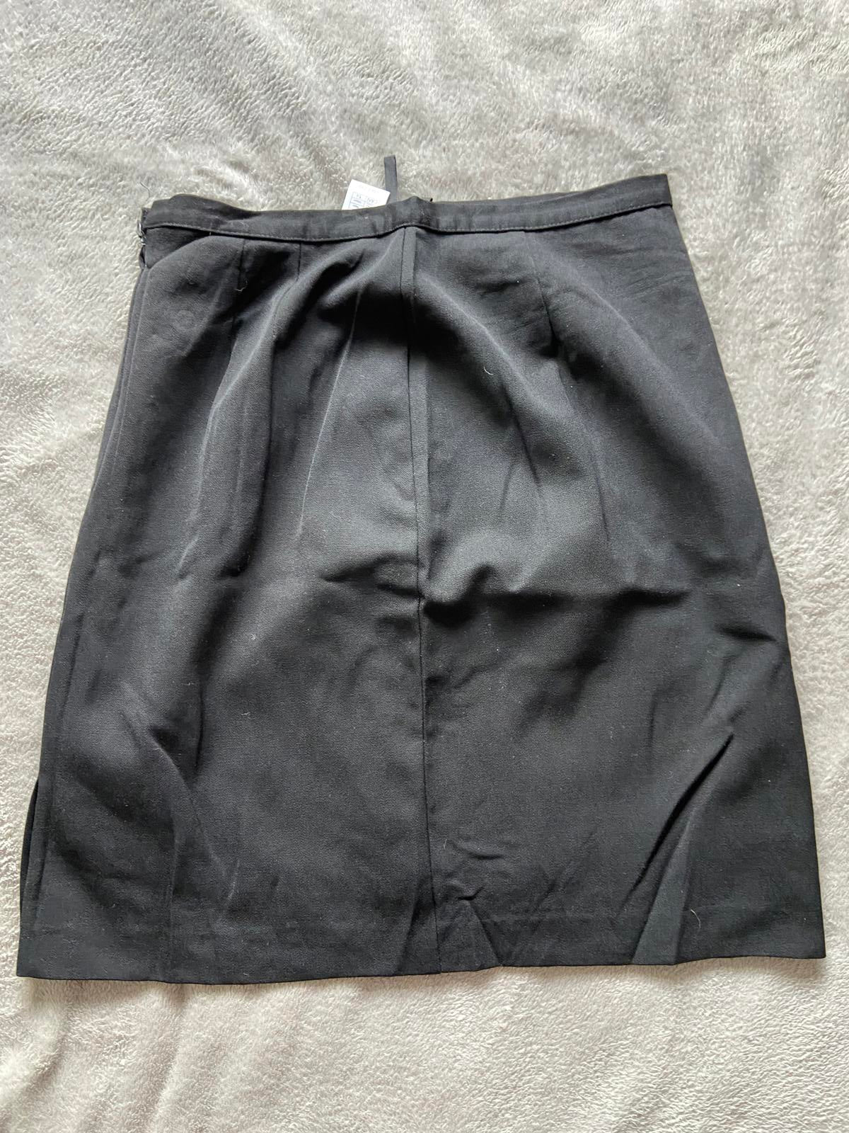 M&S St Michael Size 16 Black 100% Wool Fully Lined Knee Length Skirt