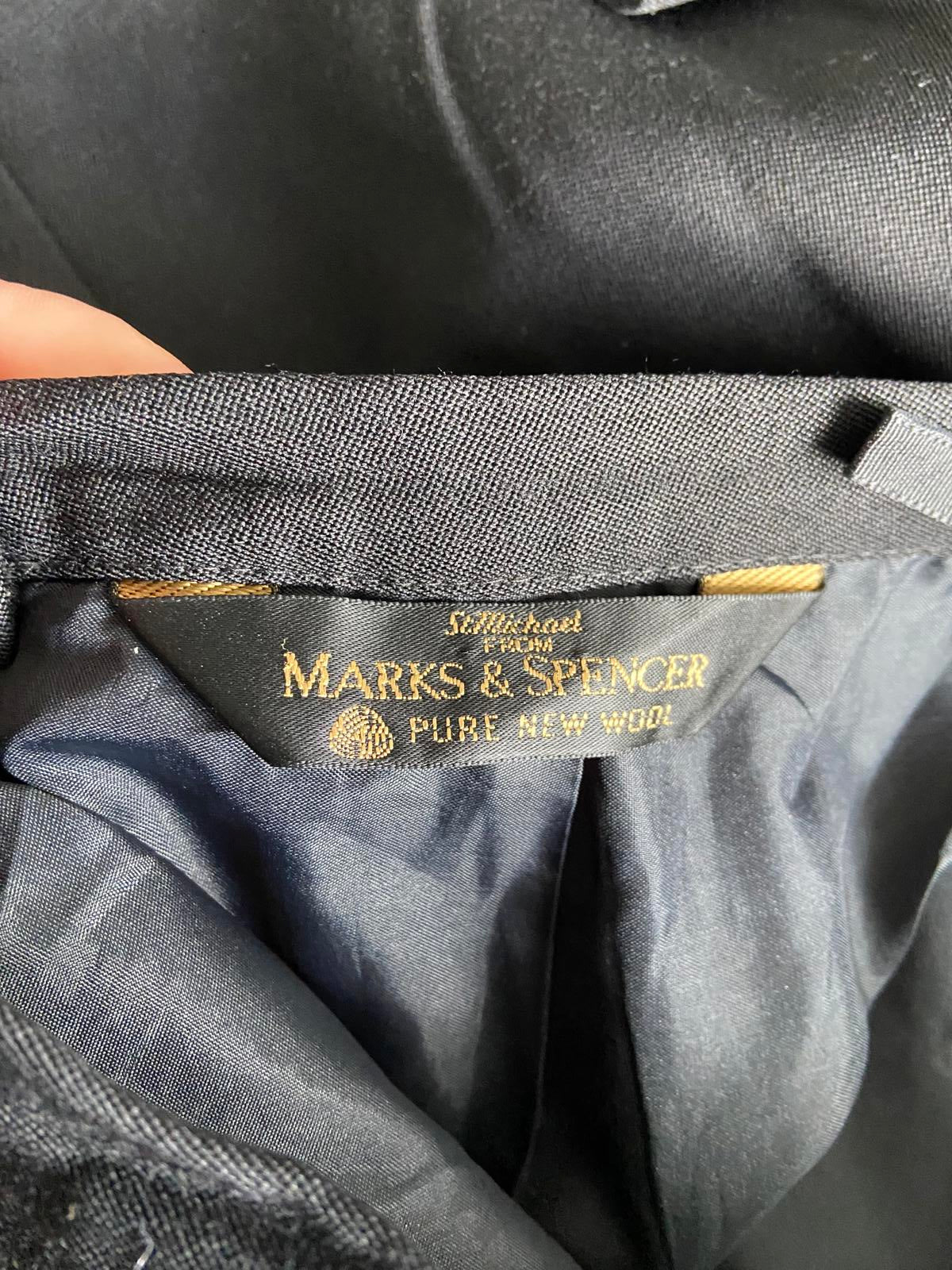 M&S St Michael Size 16 Black 100% Wool Fully Lined Knee Length Skirt