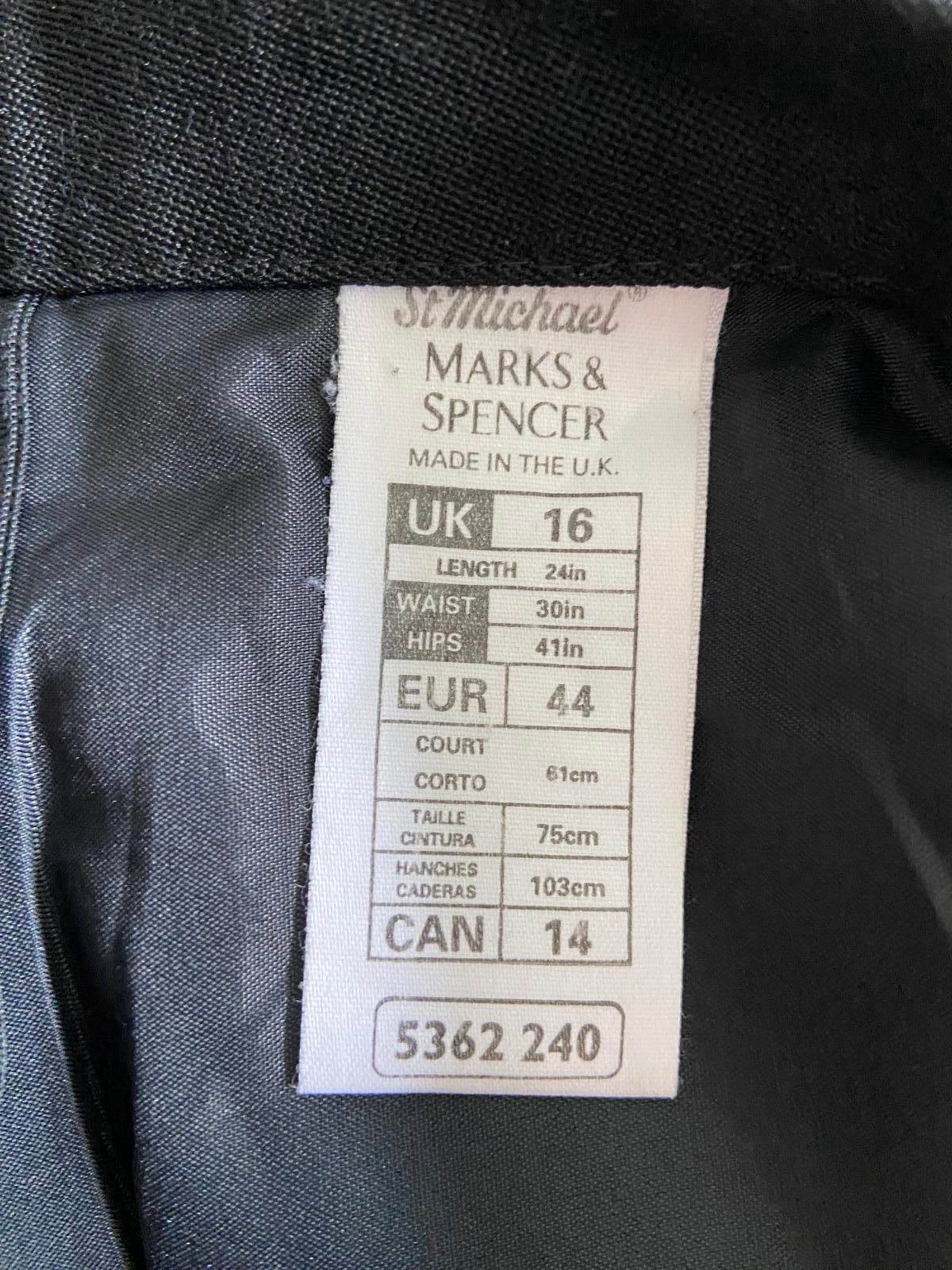 M&S St Michael Size 16 Black 100% Wool Fully Lined Knee Length Skirt