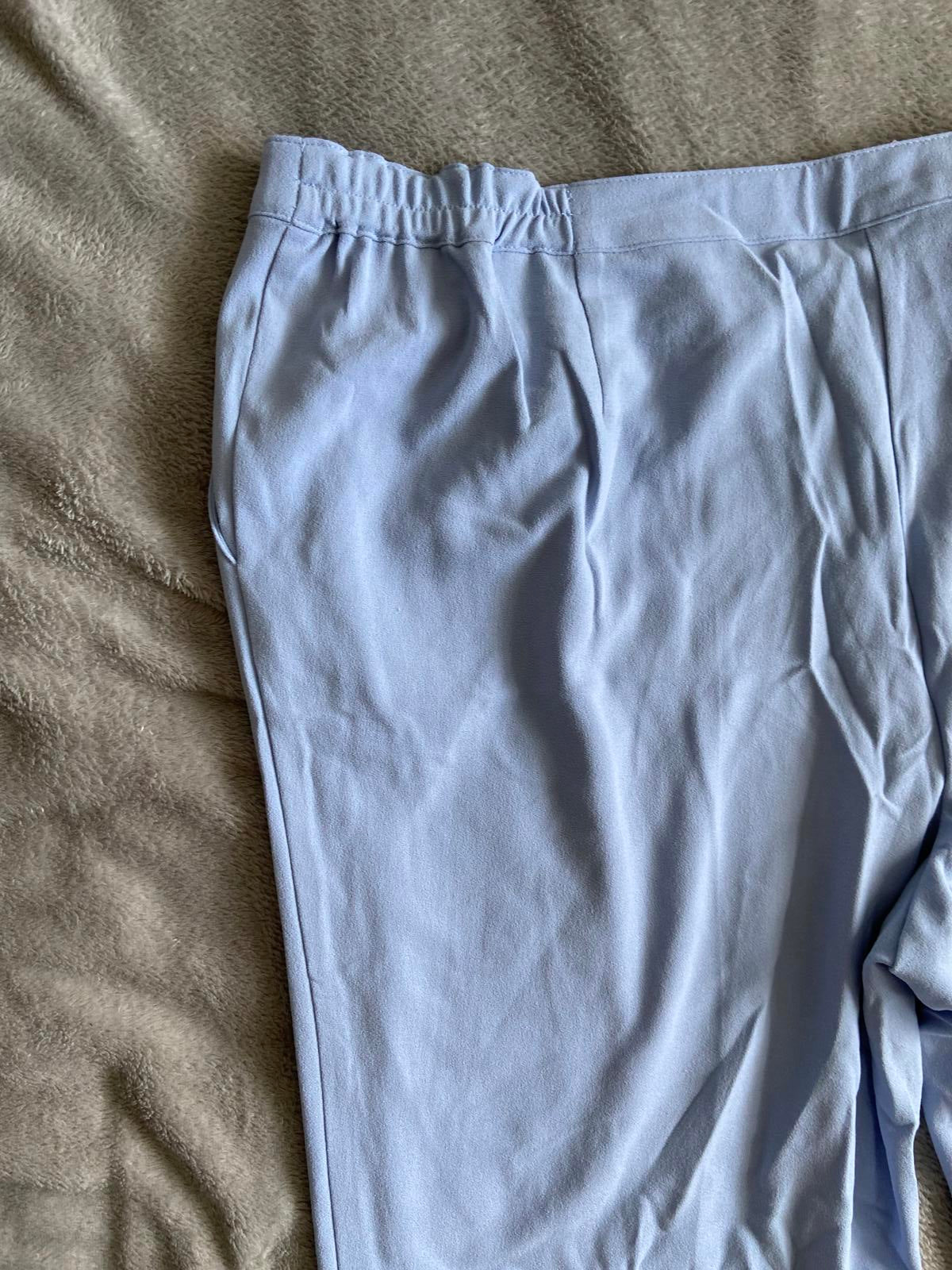 Damart Size 26 Ladies Light Blue Elasticated Waist Straight Leg Trousers