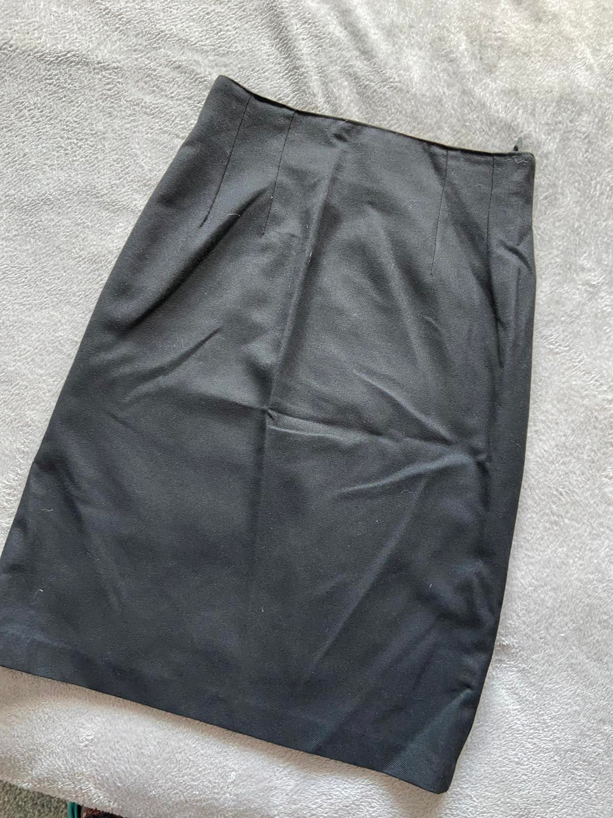 Debenhams Size 14 Black Straight Pencil Skirt with Back Split & Lining