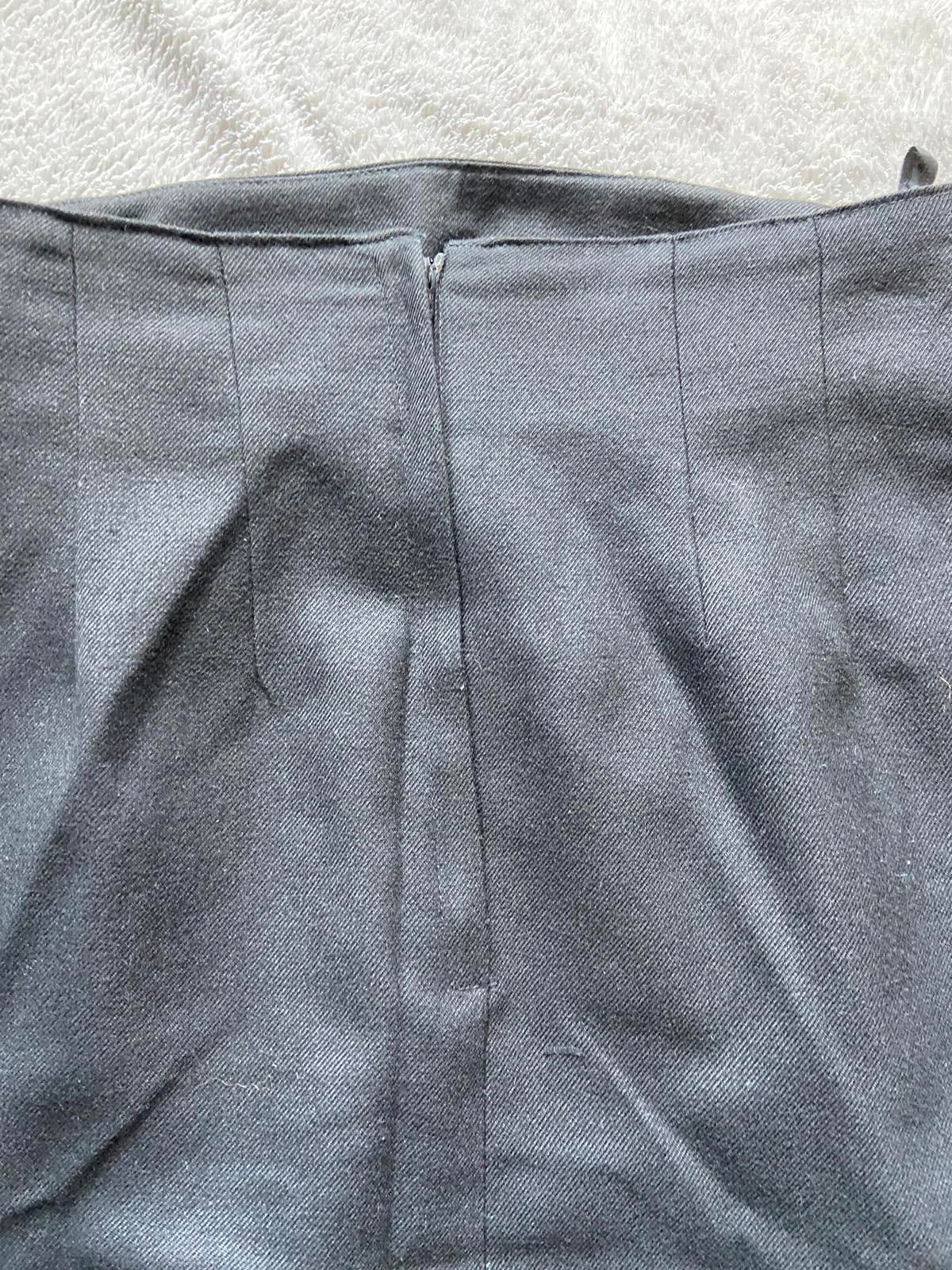Debenhams Size 14 Black Straight Pencil Skirt with Back Split & Lining