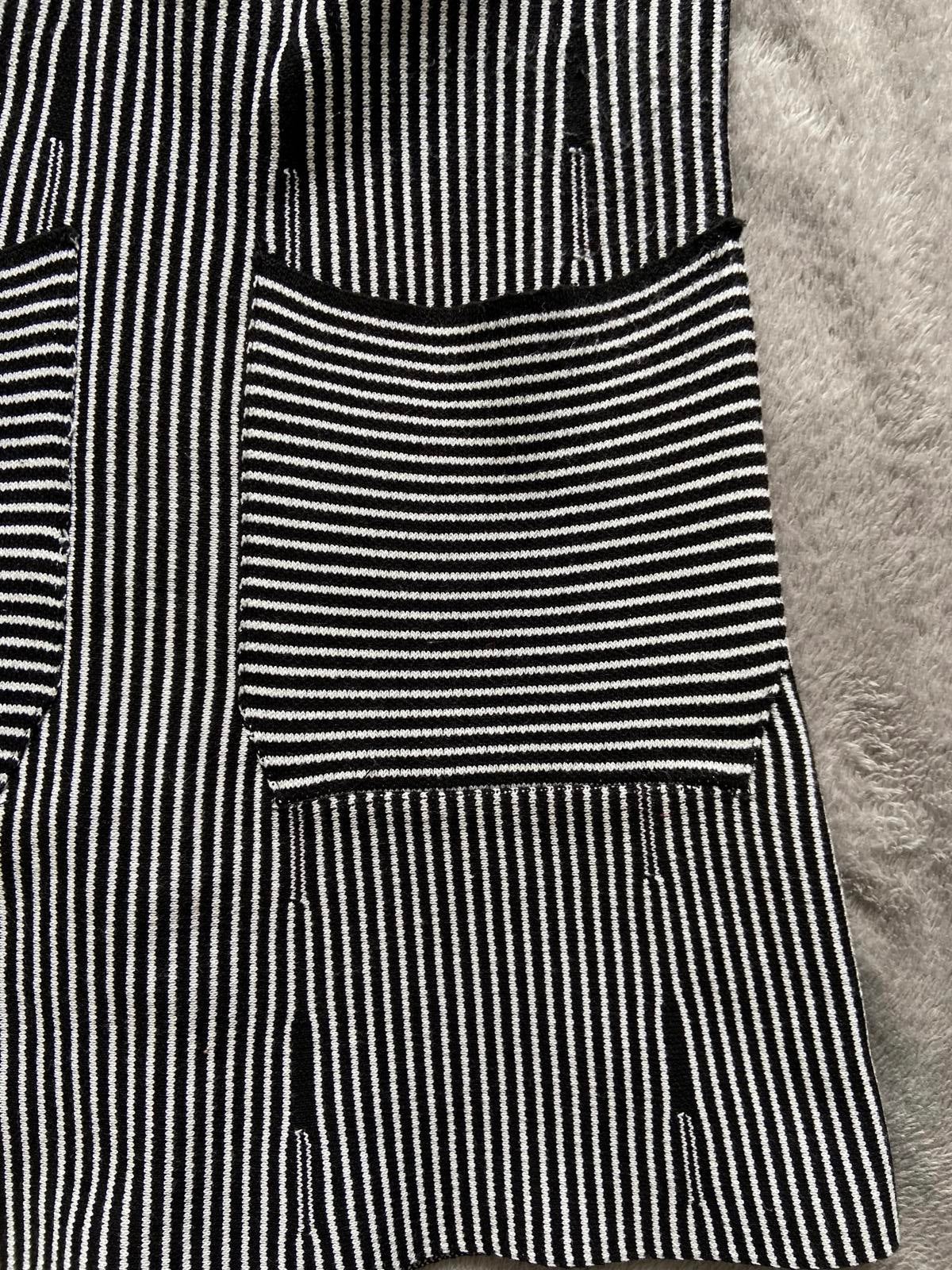LUC-CE Size Small Black & White Striped Elasticated Mini Skirt with Pockets