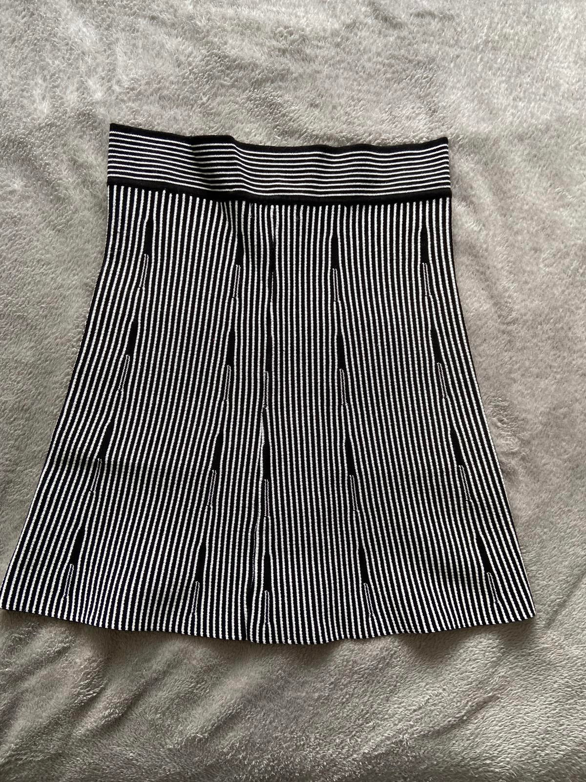 LUC-CE Size Small Black & White Striped Elasticated Mini Skirt with Pockets