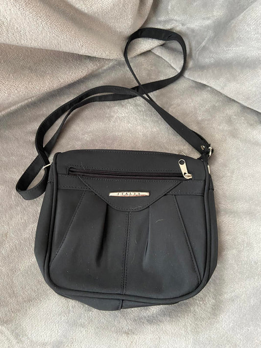 Italia Black Multi-Compartment Crossbody Handbag Excellent Condition