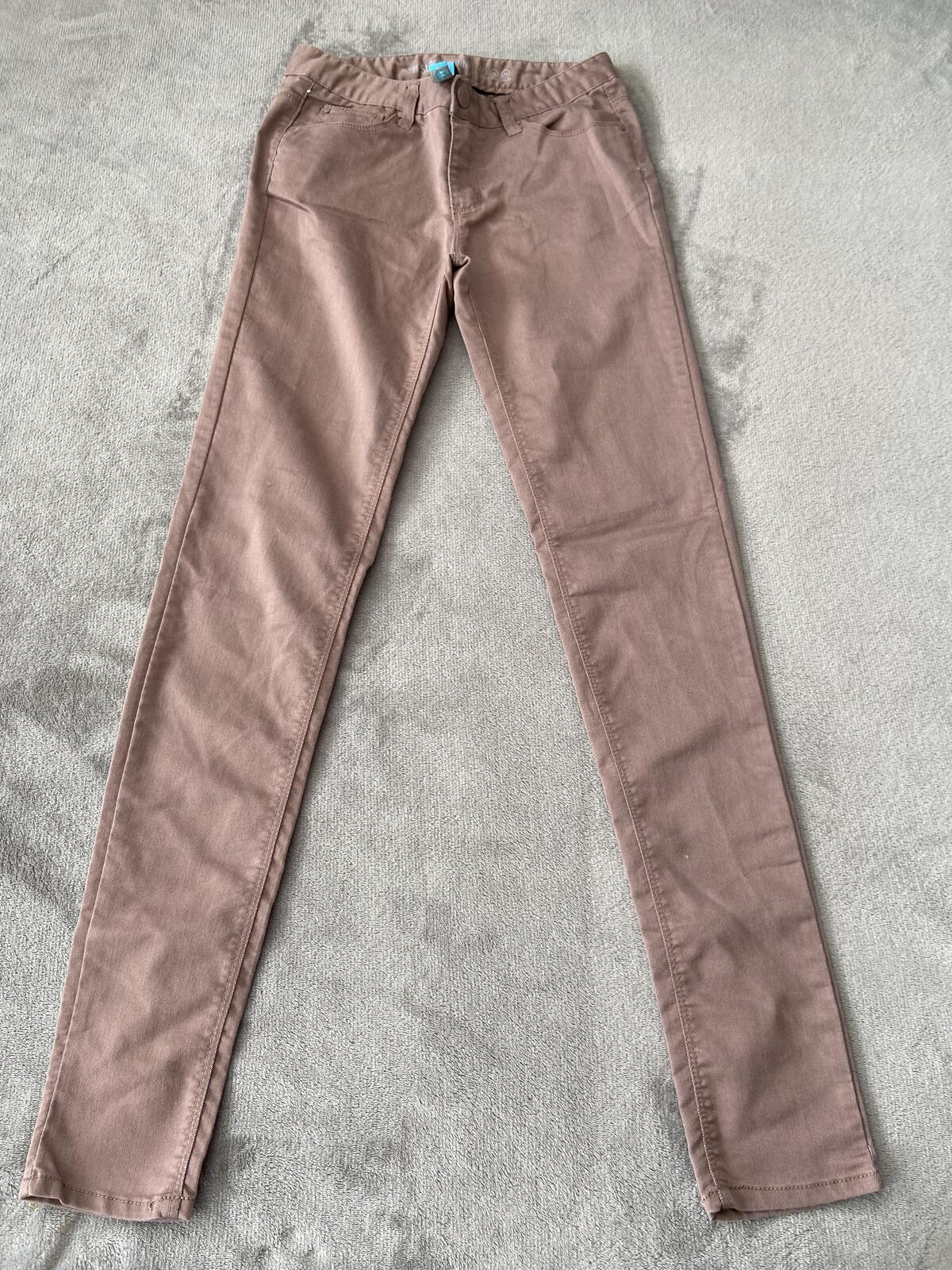Denim & Co. Brown/Plum Slim-Fit Jeans Women’s Size 8 Excellent Condition