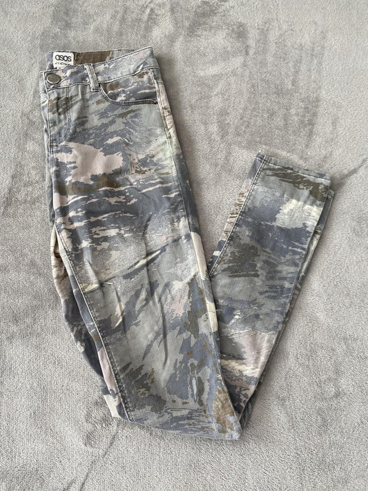 ASOS Camo Print Slim-Fit Trousers Size 6 Grey Green Dusty Pink Jeans