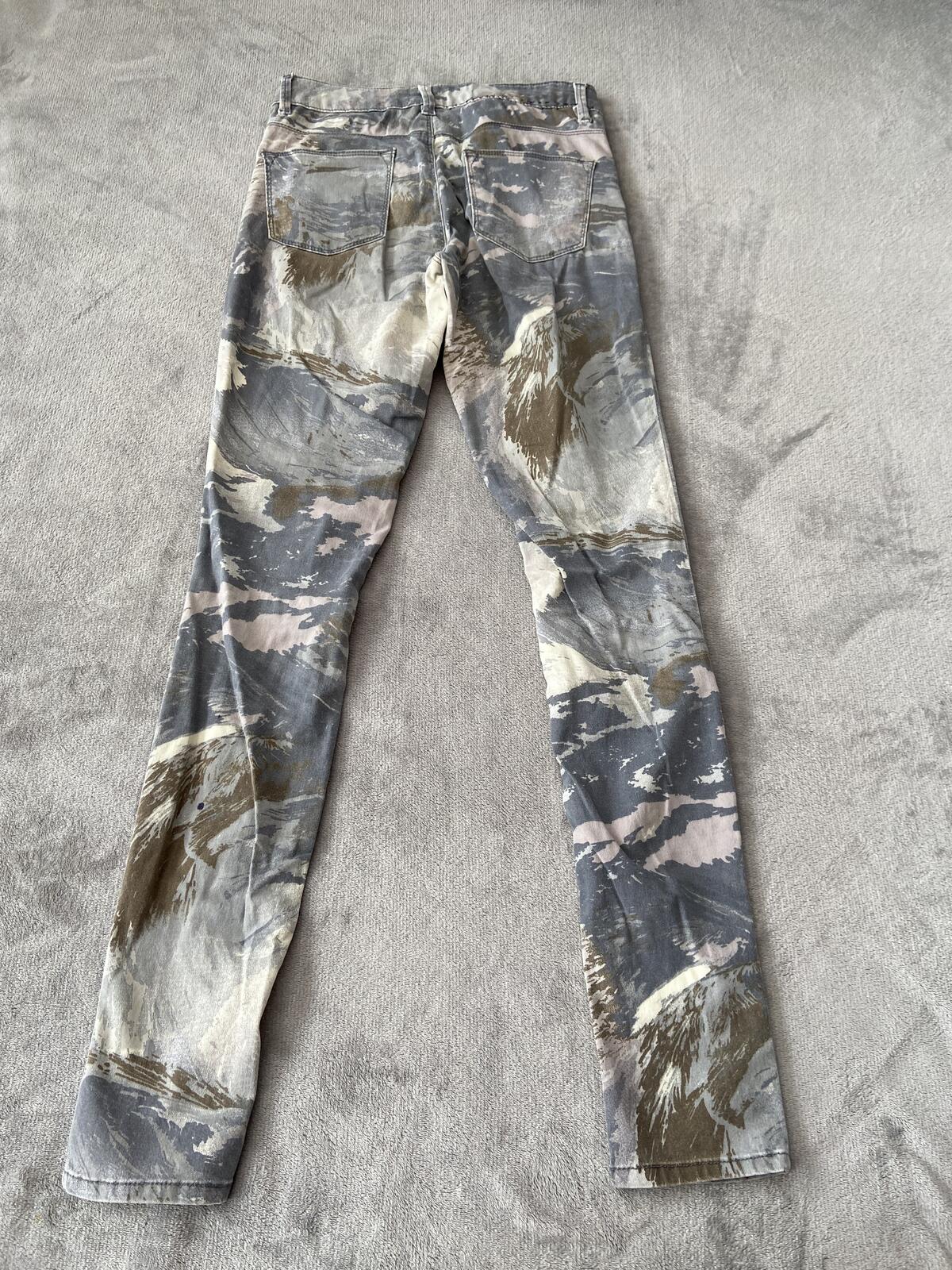 ASOS Camo Print Slim-Fit Trousers Size 6 Grey Green Dusty Pink Jeans