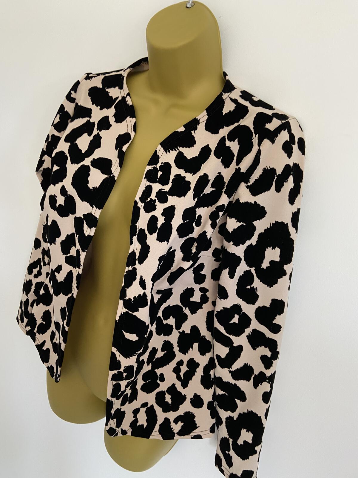 Women’s Cream & Black Leopard Print Velvet Detail Lightweight Jacket Size 10