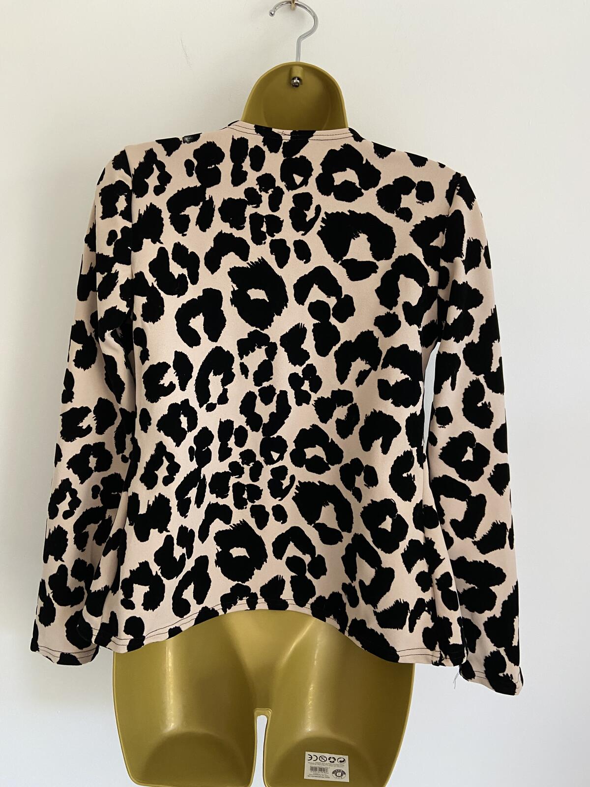 Women’s Cream & Black Leopard Print Velvet Detail Lightweight Jacket Size 10