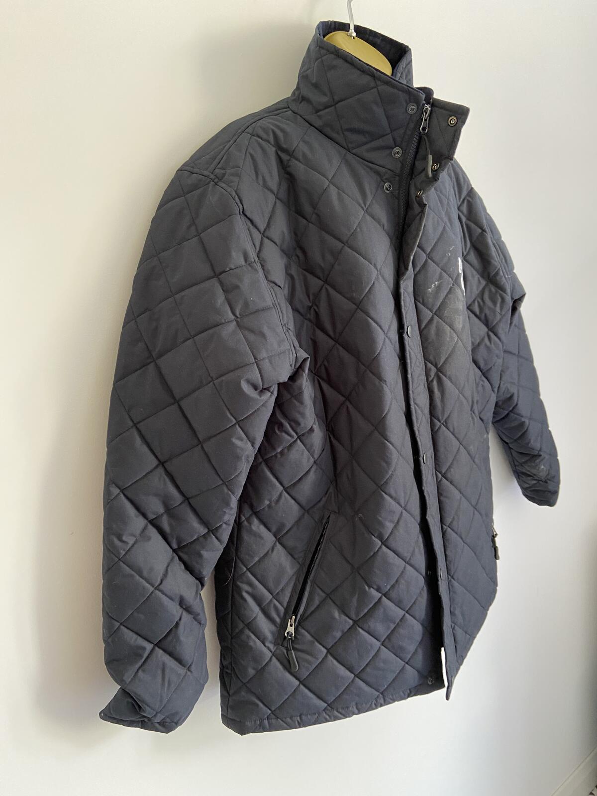 Watt to Wear Women’s Navy Quilted Coat With Zip Pockets Size XL