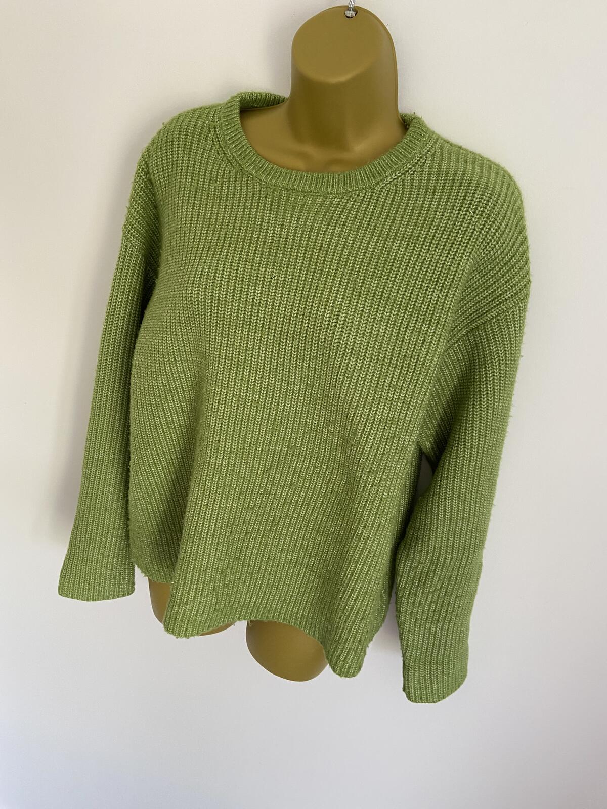 M&S Bright Green Ribbed Crew Neck Jumper Size M
