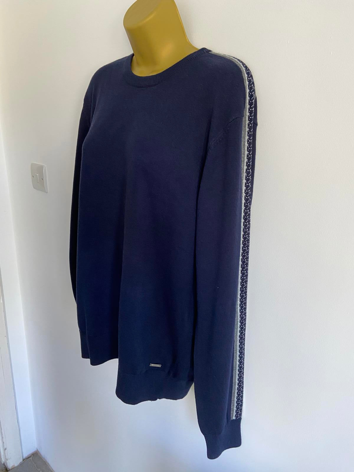 Mowbray Great Britain Navy Sweater | Men's Size Large | Striped Sleeve Detail