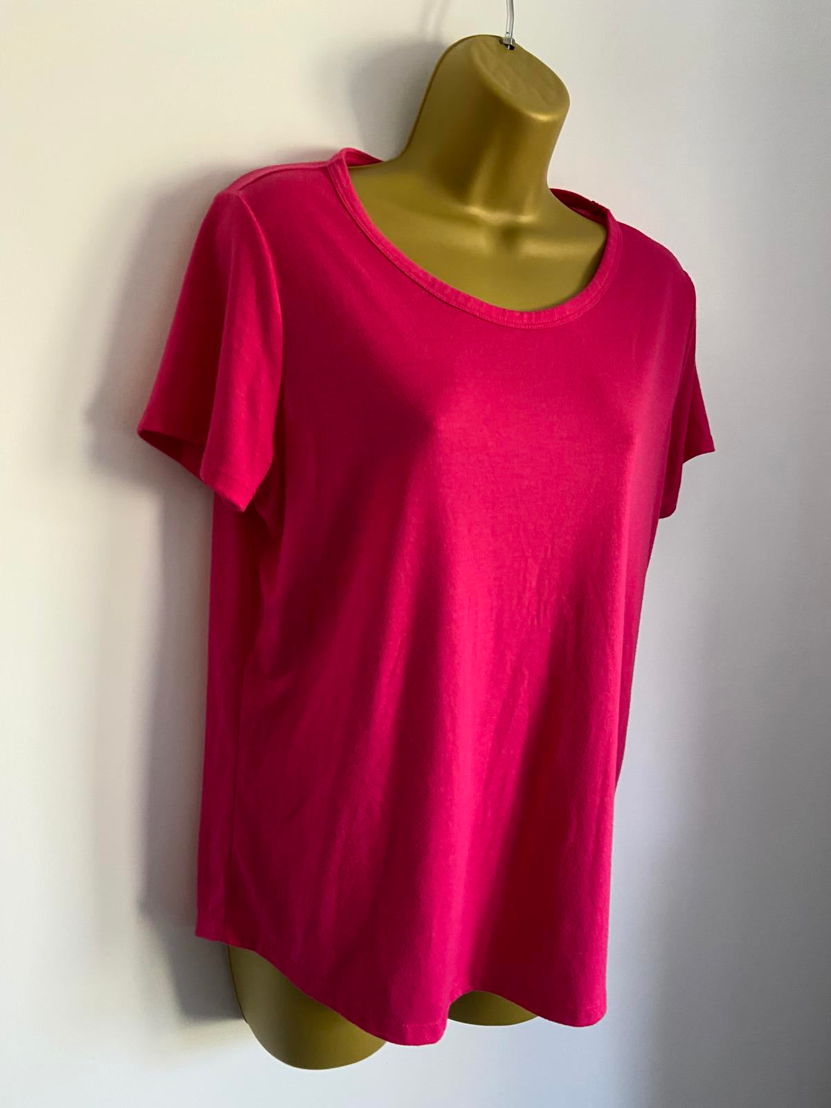 Marks & Spencer Ladies Bright Pink T-Shirt - Scoop Neck, Soft Jersey, Size 14