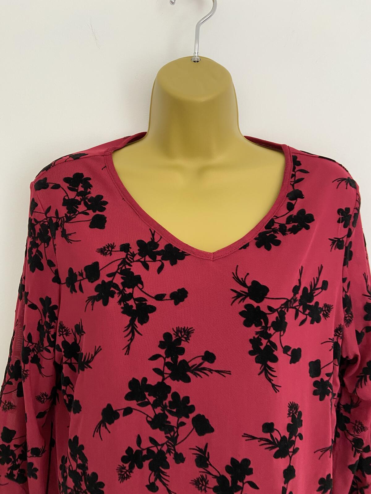 Originals Aerin Red & Black Velvet Floral Blouse Size L