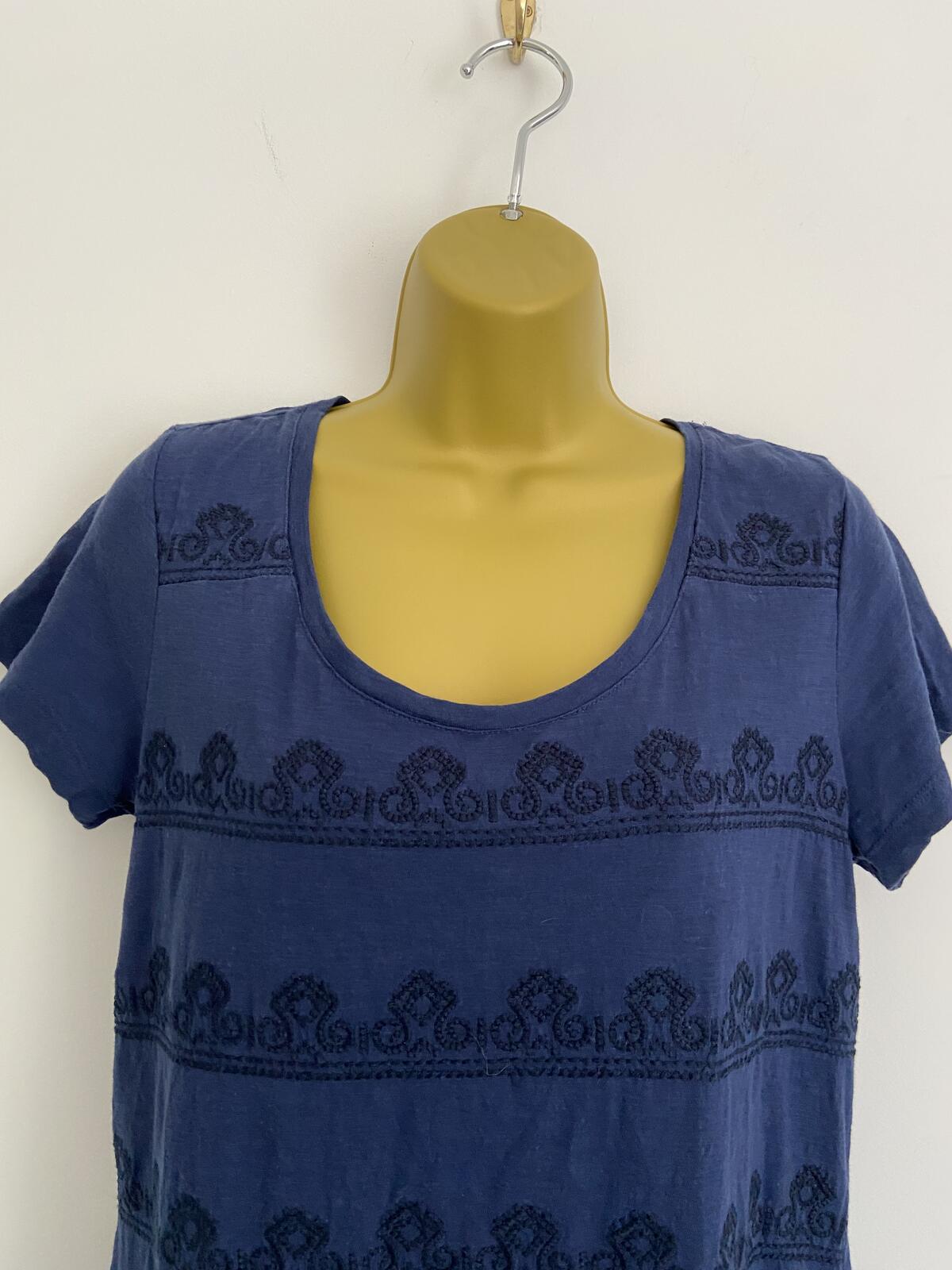 FatFace Women’s Navy Embroidered 100% Cotton Back-Button T-Shirt Blouse Size 12