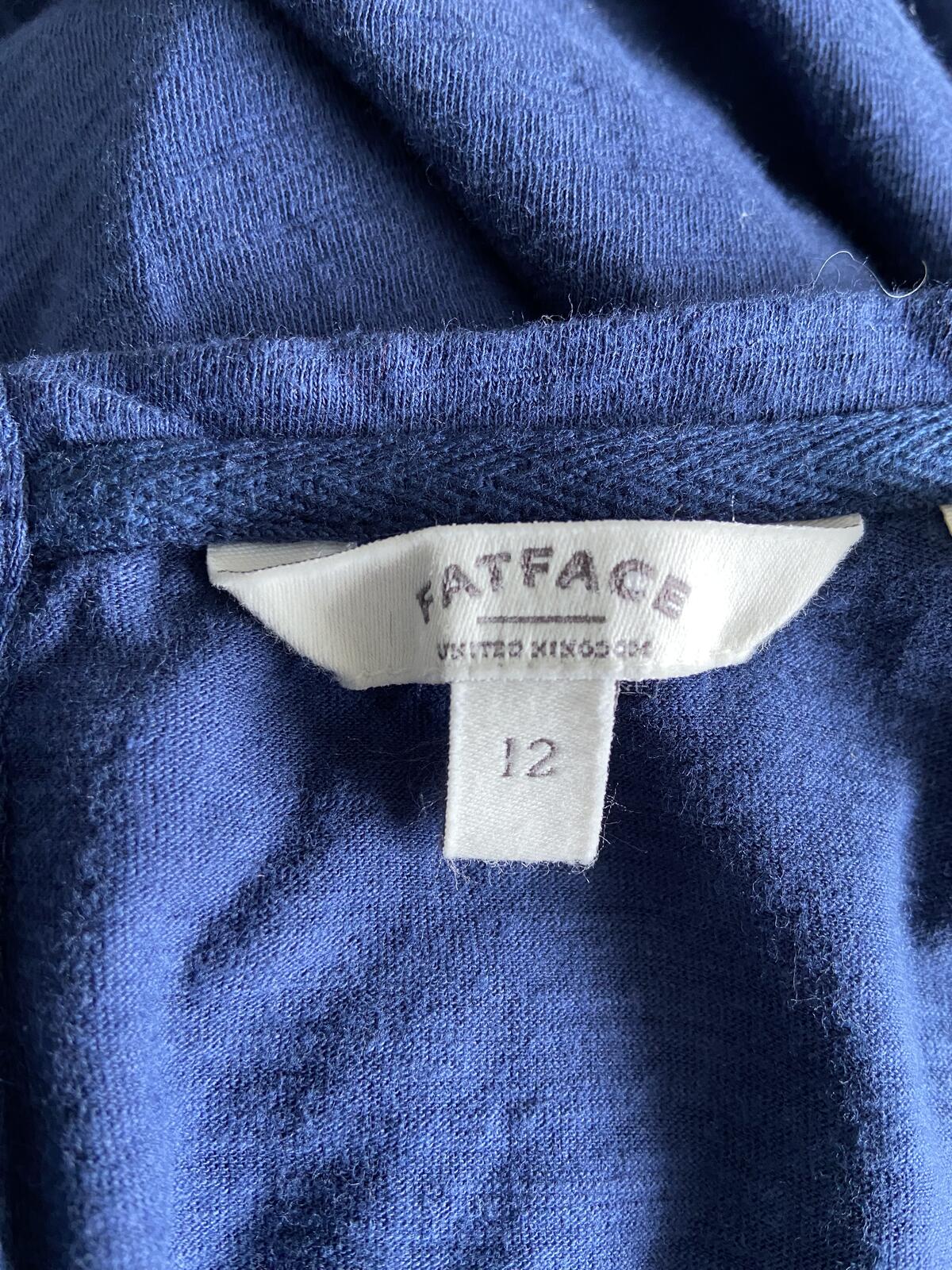 FatFace Women’s Navy Embroidered 100% Cotton Back-Button T-Shirt Blouse Size 12