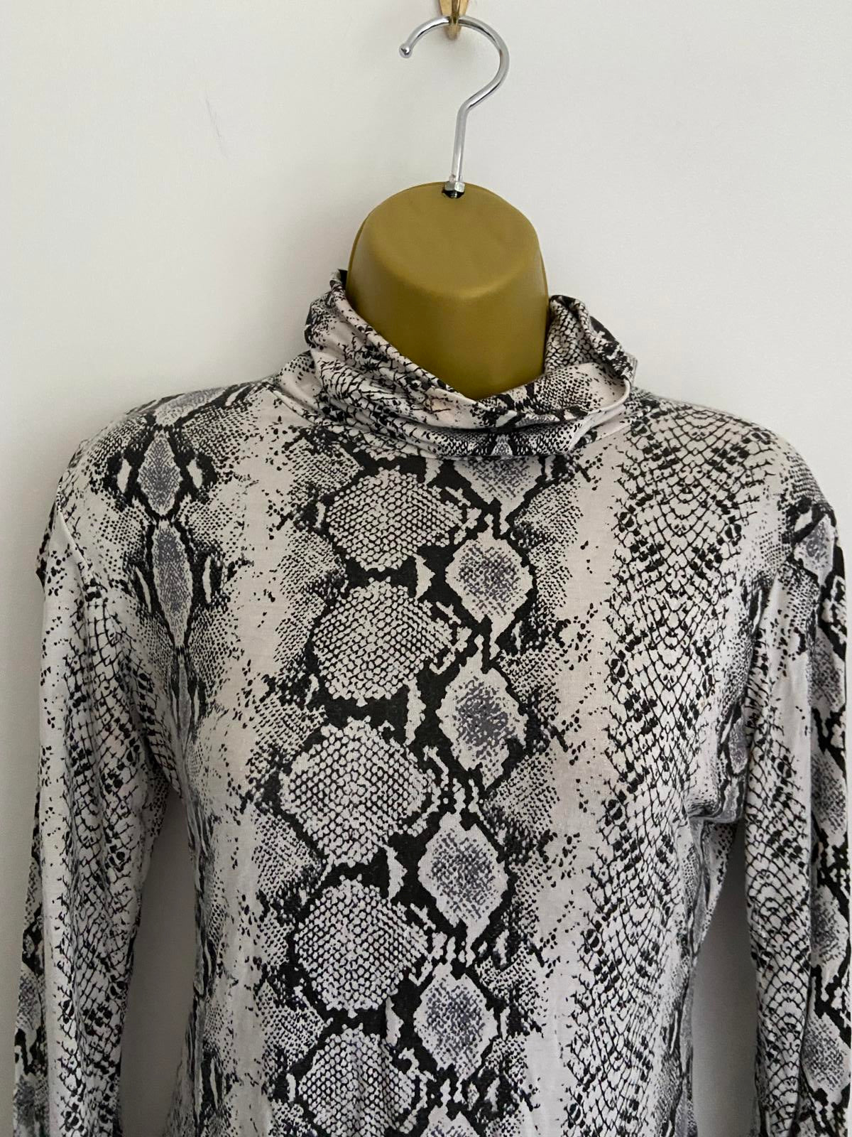 PrettyLittleThing Snake Skin Print Bodystuit - Turtleneck, Size 14
