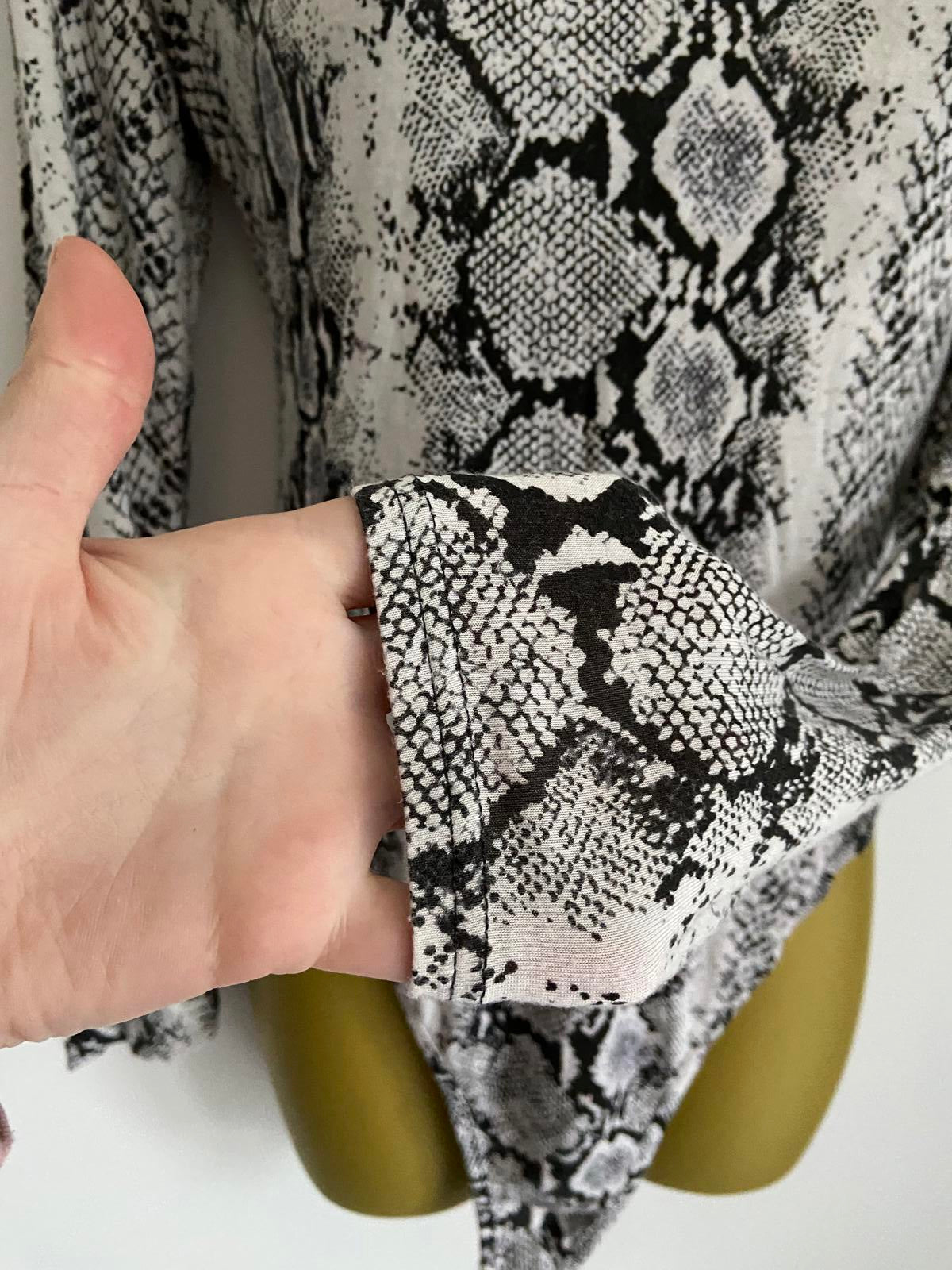 PrettyLittleThing Snake Skin Print Bodystuit - Turtleneck, Size 14