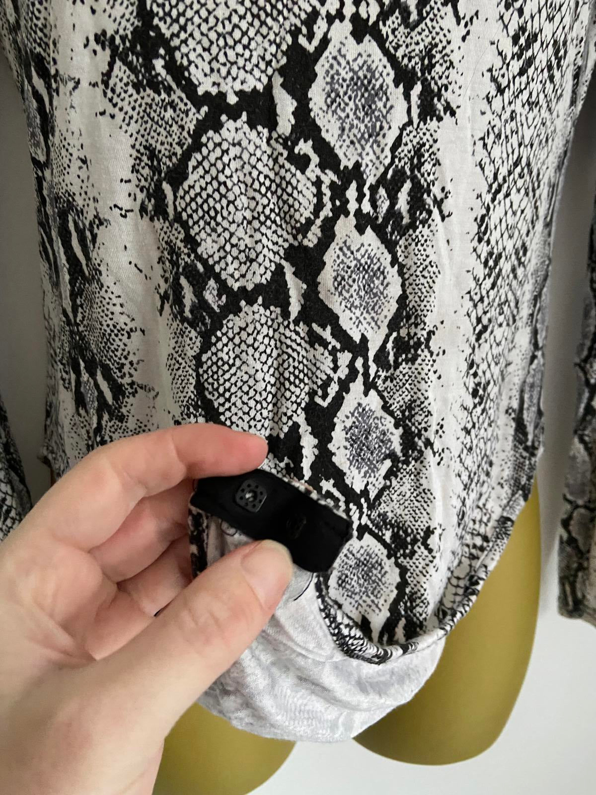 PrettyLittleThing Snake Skin Print Bodystuit - Turtleneck, Size 14