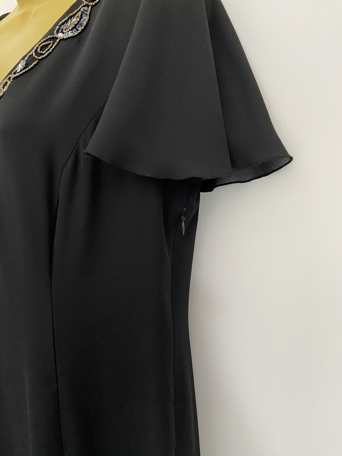 Eastex Women’s Black Beaded Fishtail Evening Dress Size 12