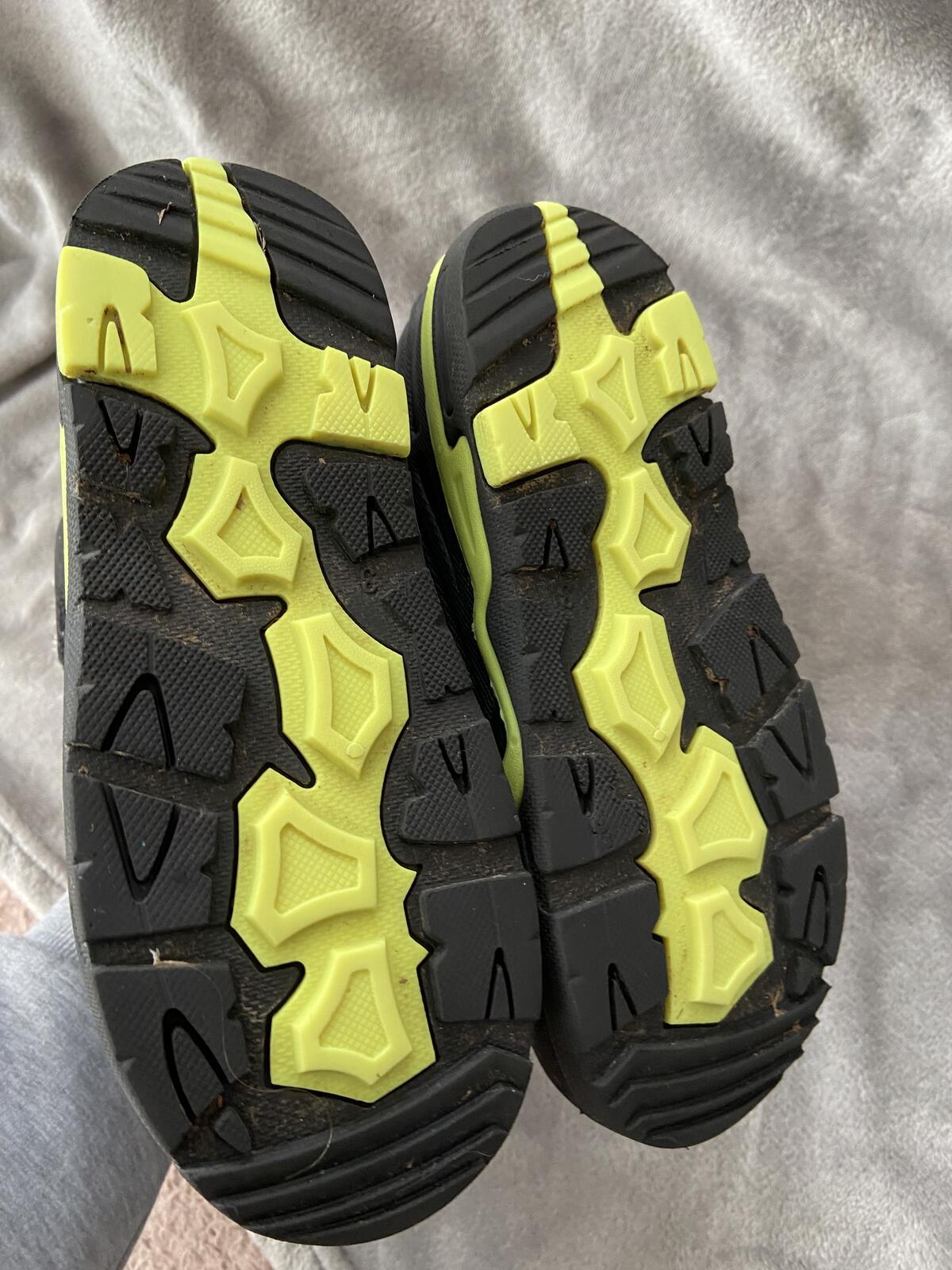 Campri Boys'/Girls' Black & Lime Green Thermal Snow Boots Size UK 3