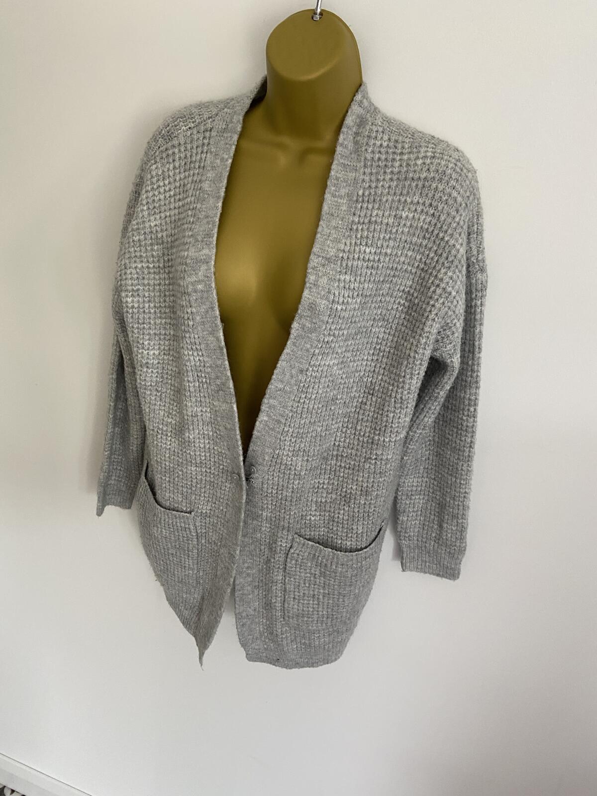 Primark Women’s Grey Waffle Knit Cardigan with Pockets Size Small