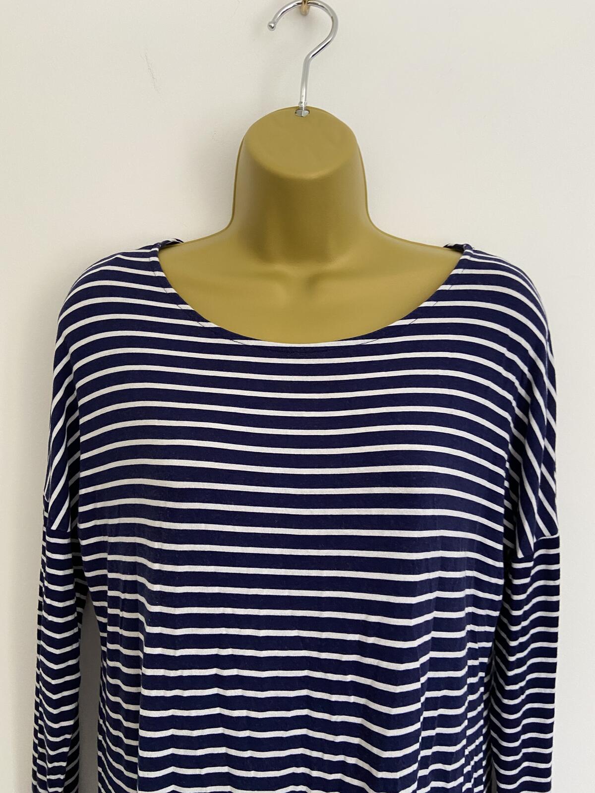 Women’s Papaya Relaxed Fit Navy & White Striped Long Sleeve T-Shirt Size Small