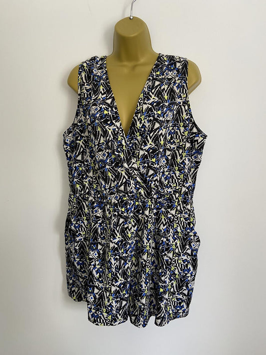 New Look Women’s Geometric Print Sleeveless Playsuit with Pockets Size 16