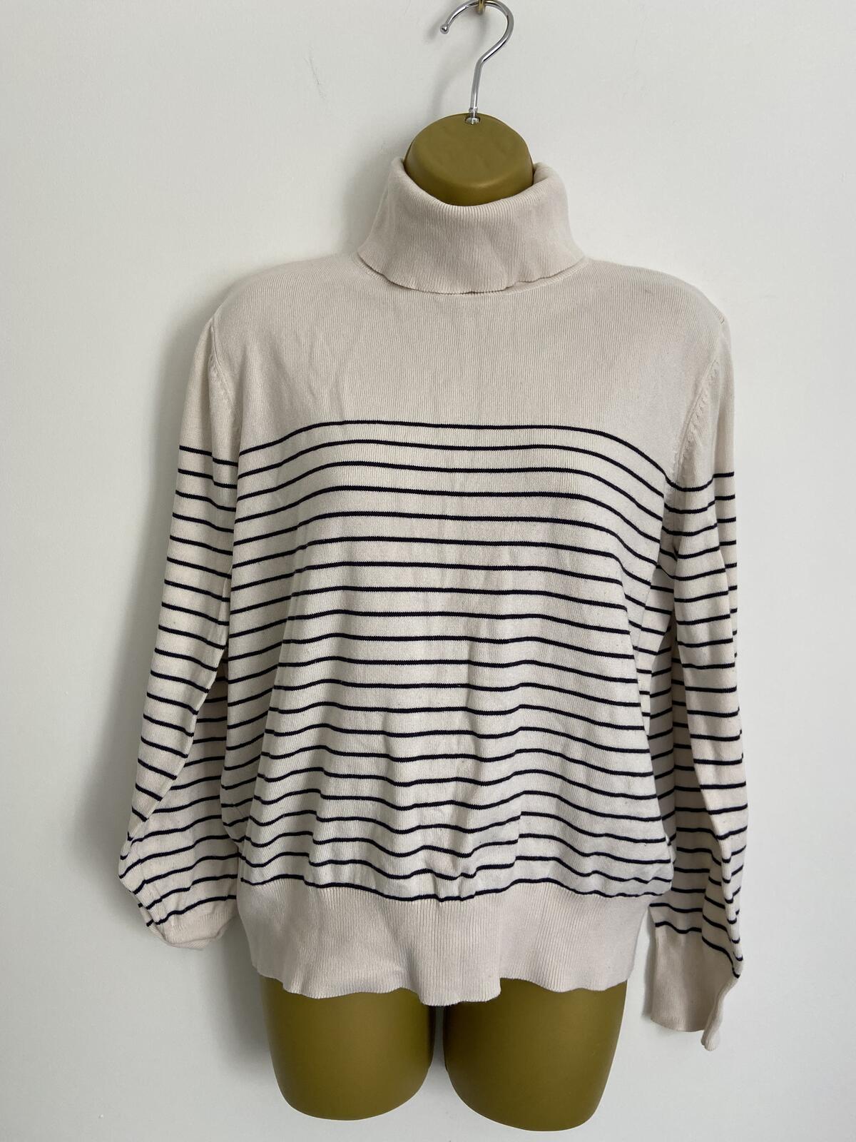 H&M Women’s White & Blue Striped Lightweight Turtleneck Sweater Size Large