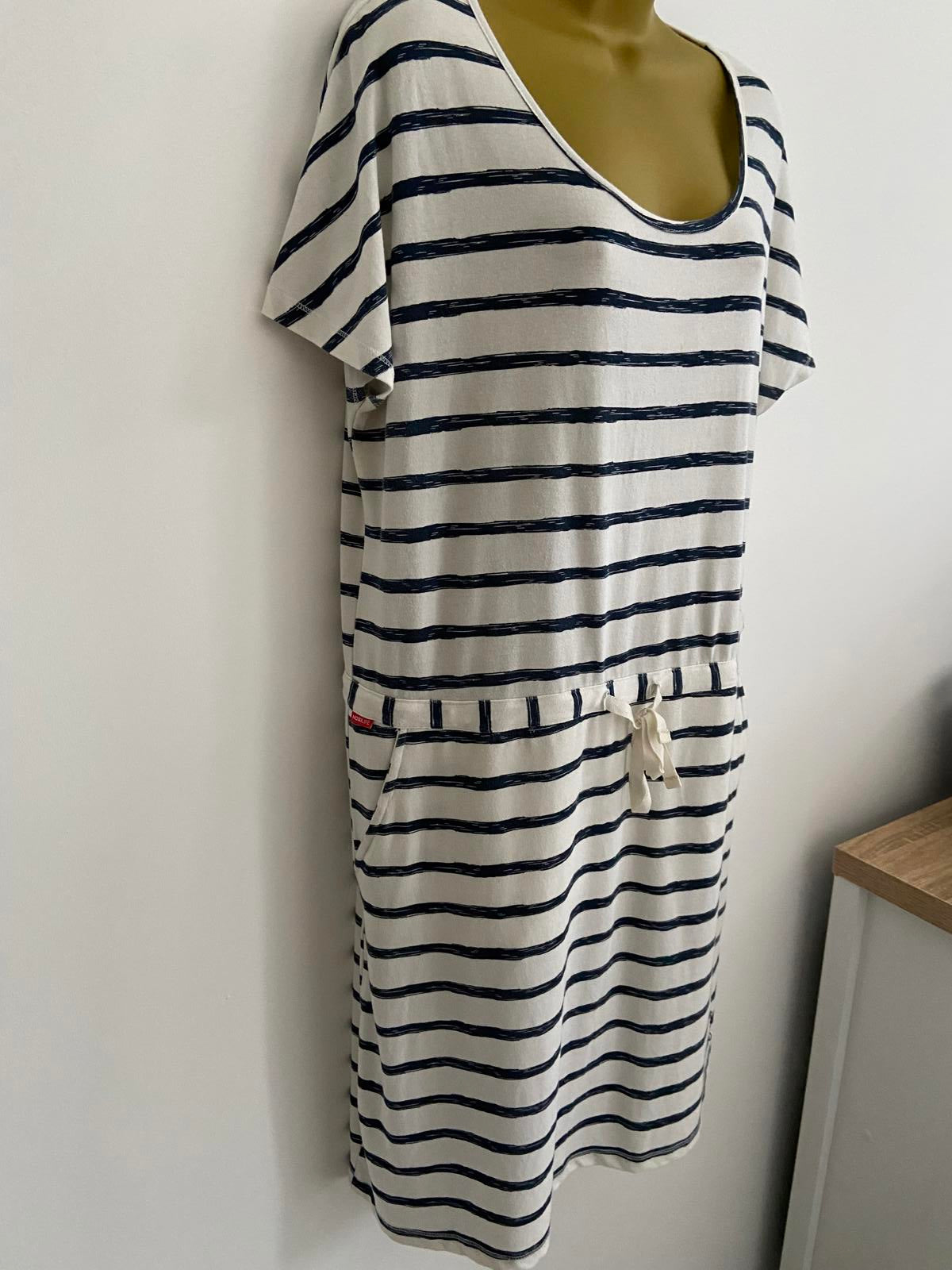 CraigHoppers Nosilife Striped Dress - White & Blue, Size 16