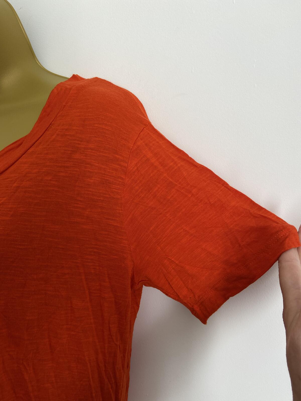 Peacocks Women’s Rust Orange V-Neck Short Sleeve Viscose T-Shirt Size 10