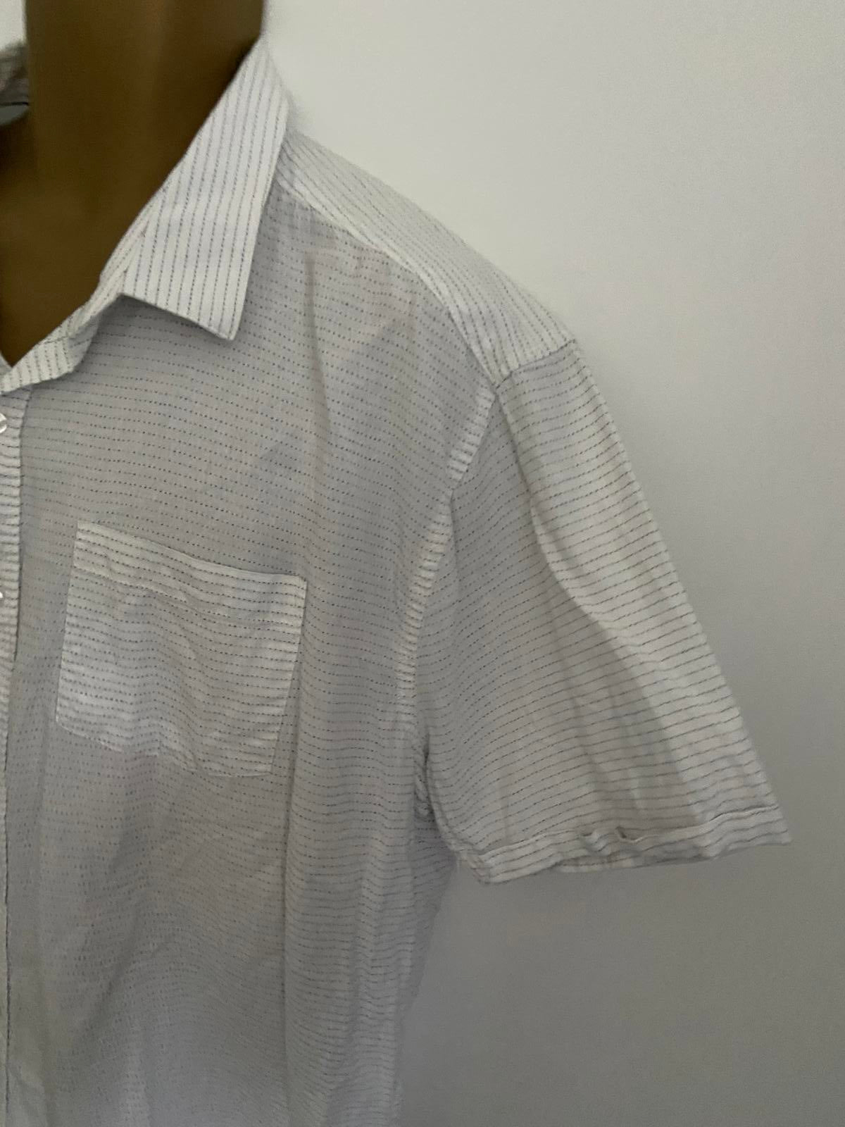 Peacocks Men’s White Short Sleeve Shirt - Blue Contrast Stitch Cotton, Size 2XL
