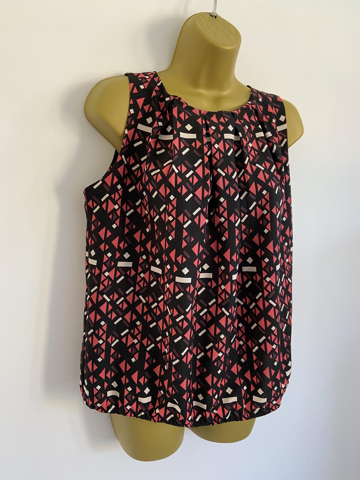 M&Co Petite Women’s Black & Pink Geometric Sleeveless Zip Back Top Size 14