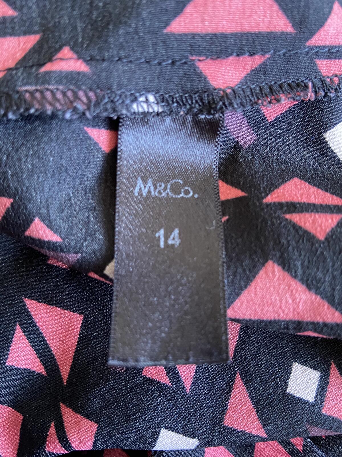 M&Co Petite Women’s Black & Pink Geometric Sleeveless Zip Back Top Size 14