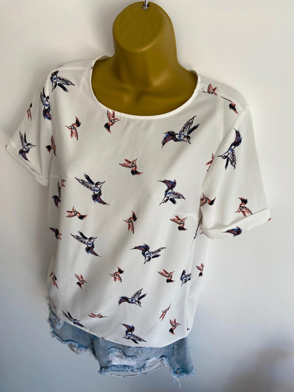 Primark White Bird Print Blouse – Size 10 – Short Sleeve, Lightweight