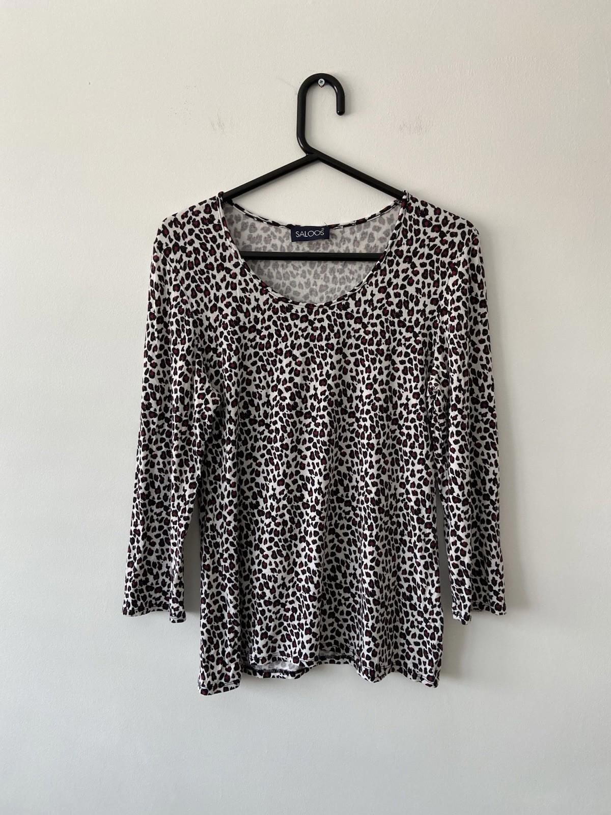 Saloos Long Sleeve Tshirt Animal Print Scoop Neck Size 12