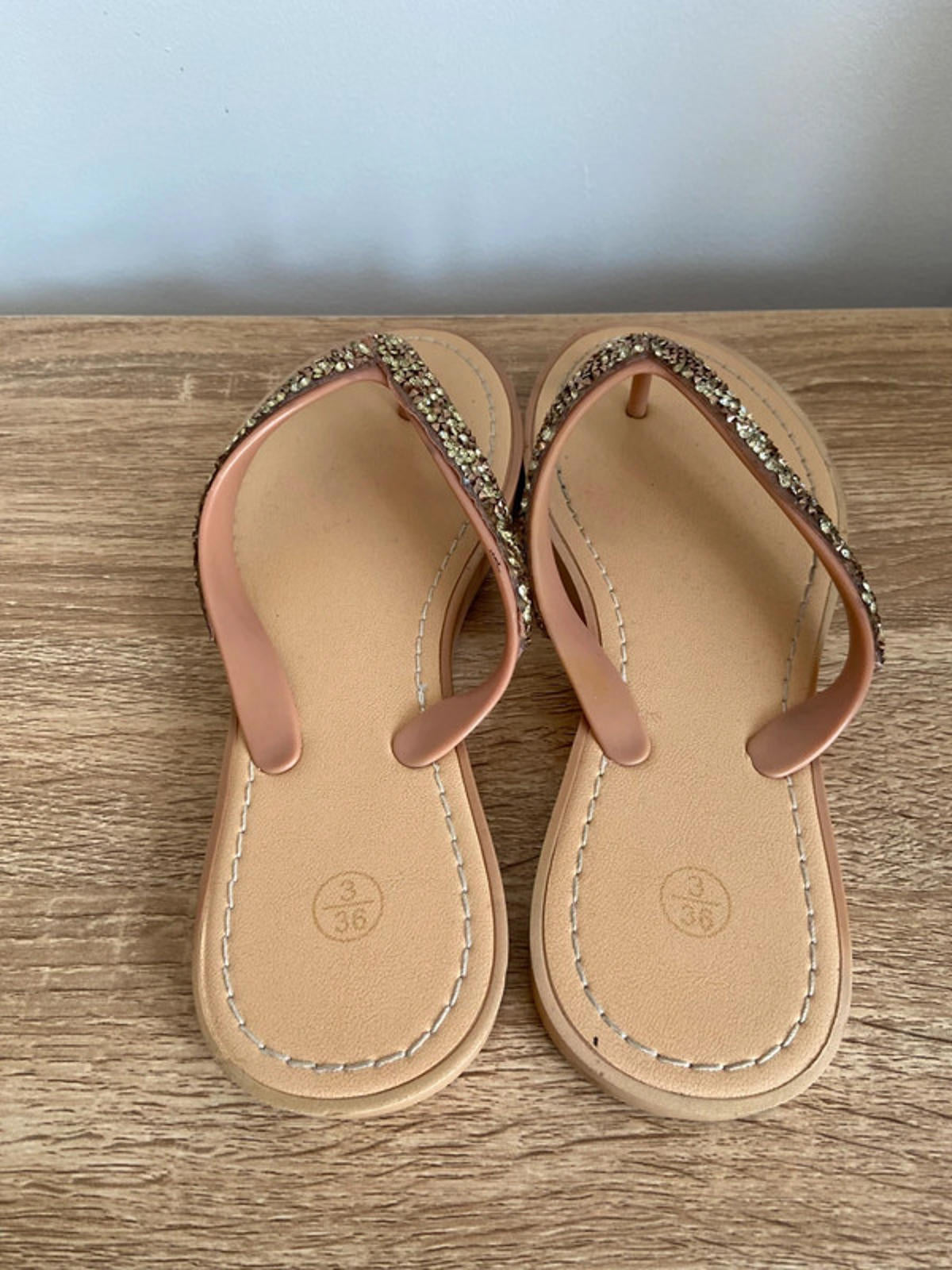 Women’s Glittery Flip-Flops – Size 3 – Beige Sole with Brown & Gold Diamanté