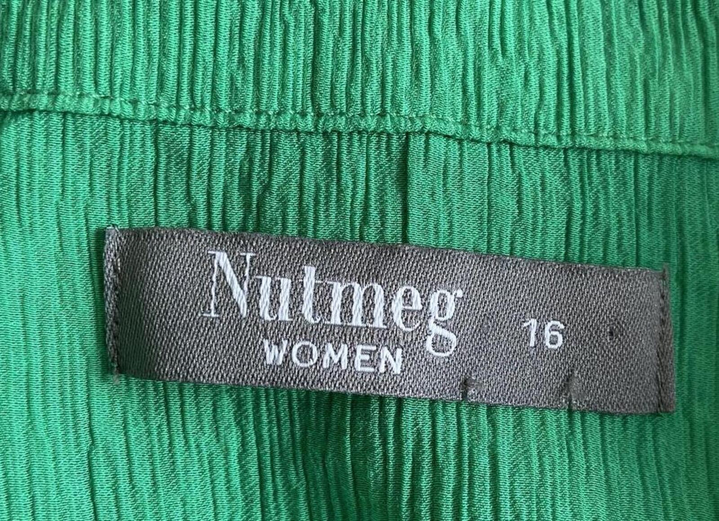 Nutmeg Green Crinkle Shirt – Size 16 – Boxy Fit Button Blouse