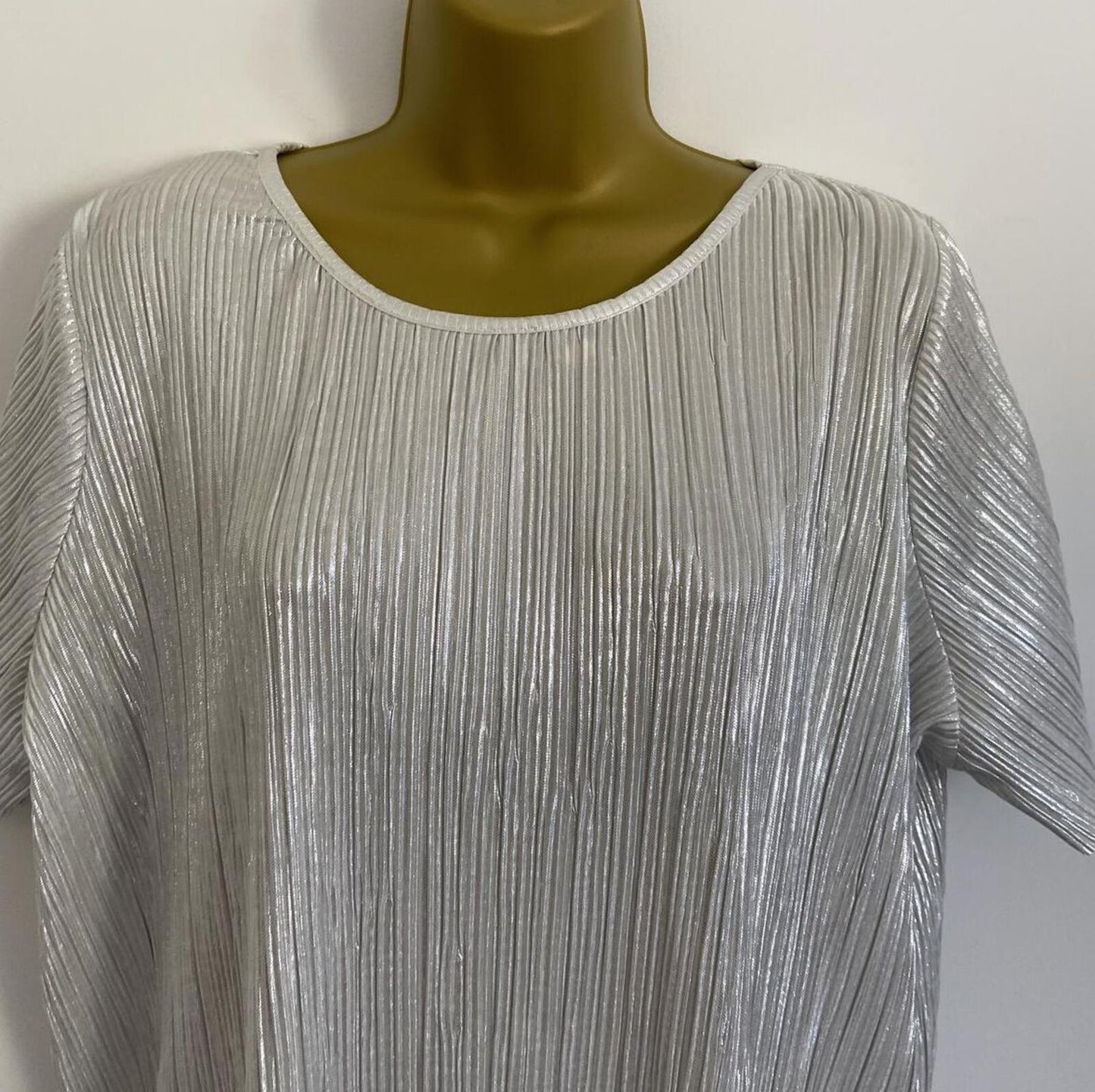 Next Silver Metallic Plissé Top – Size 16 – Crinkle Longline Tunic