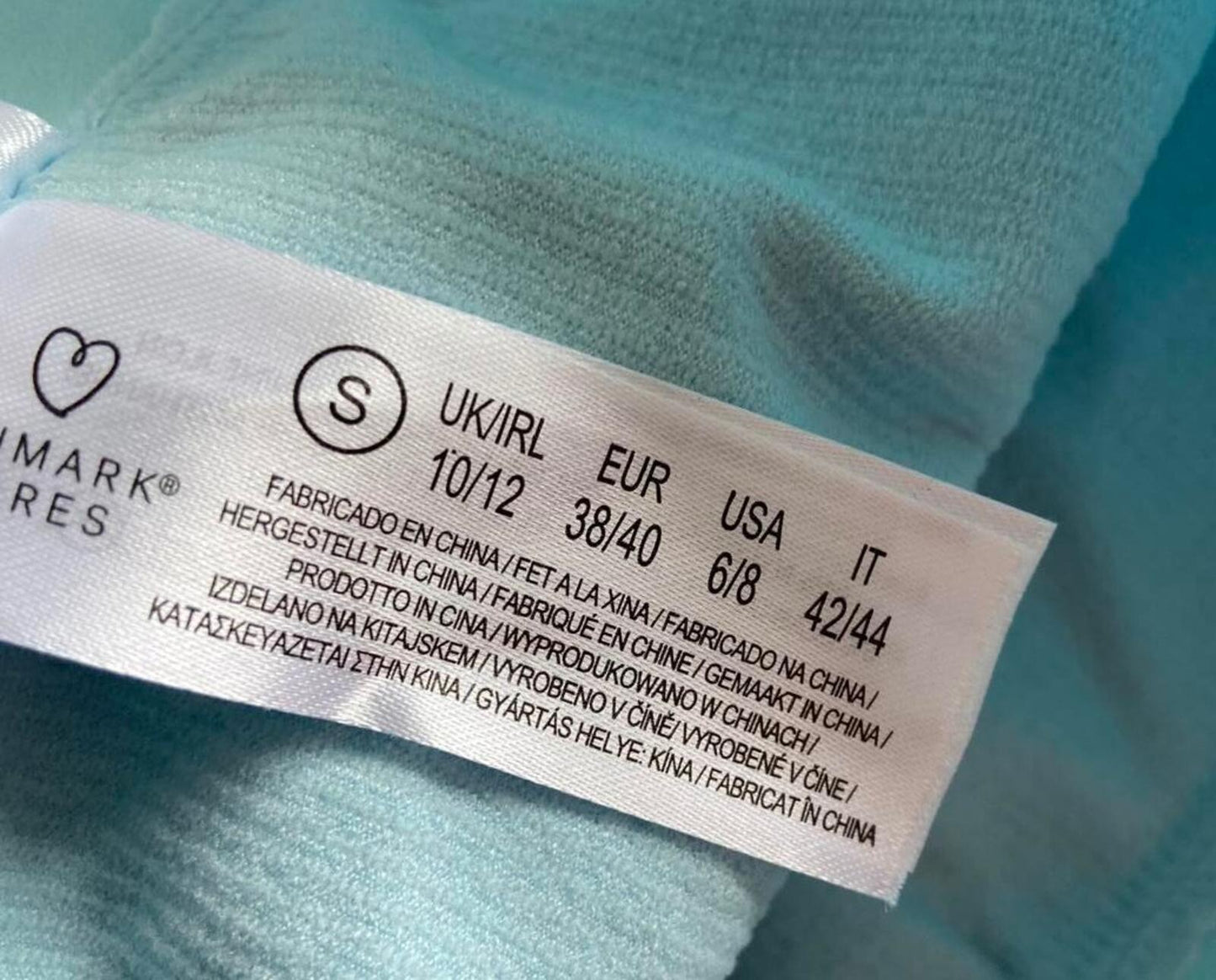 Barbie Ribbed Cycling Shorts – Size 10–12 – Light Blue Seamless Shorts